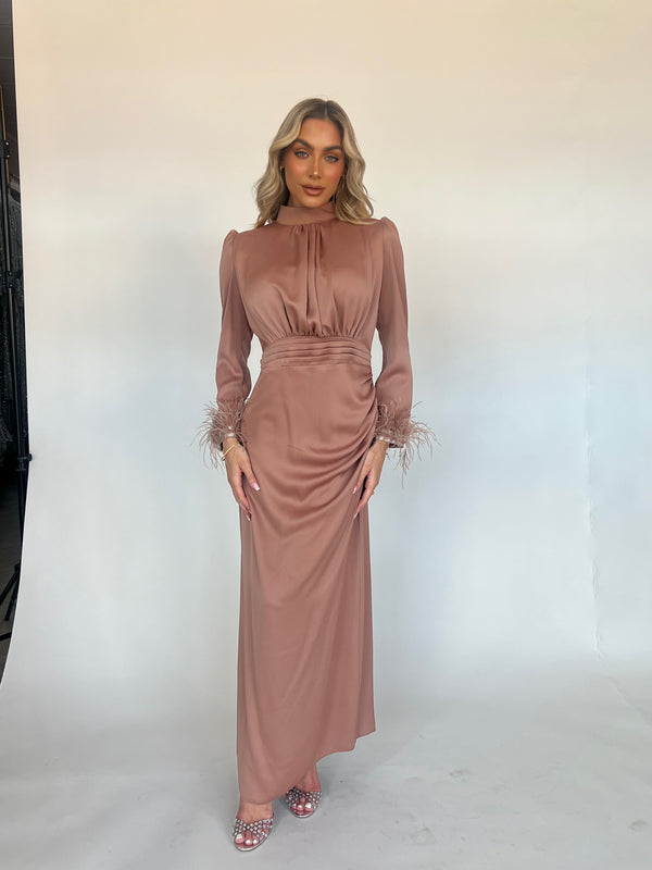 AMANDA FEATHER SLEEVE BY MY SECRET WARDROBE BROWN