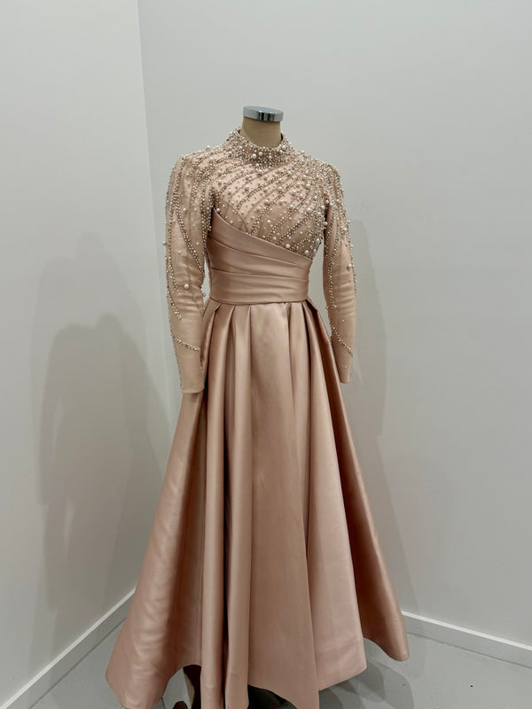 LEE BY NORMA AND LILI