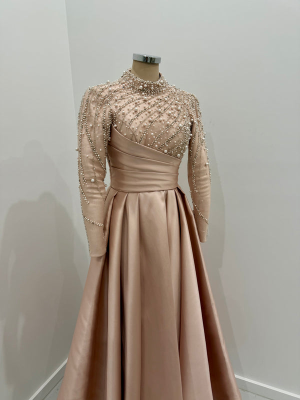 LEE BY NORMA AND LILI