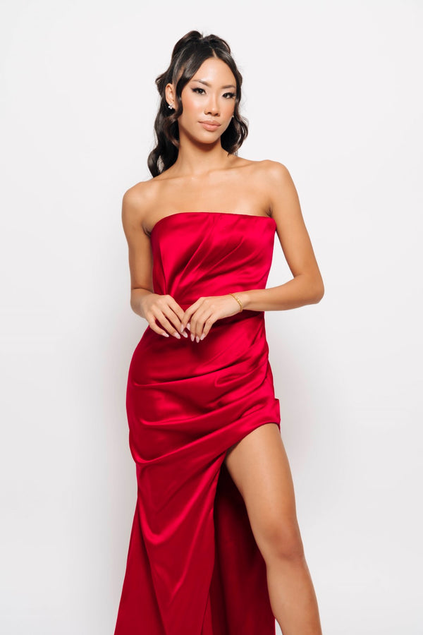 REGINA BY GOLD COUTURE RED