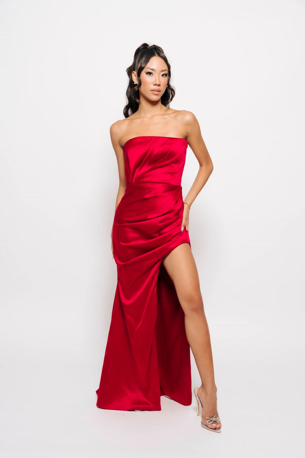 REGINA BY GOLD COUTURE RED