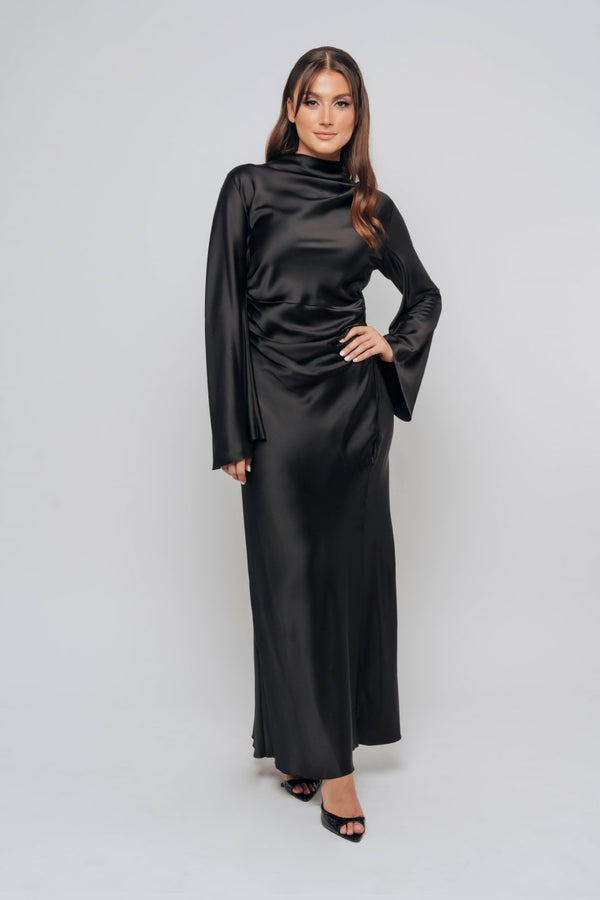 TILLYBY CAMILLA AND MARC BLACK