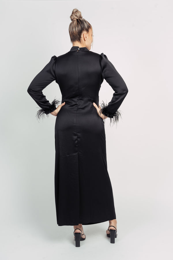 AMANDA FEATHER SLEEVE BY MY SECRET WARDROBE BLACK