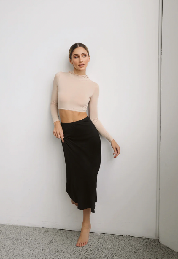 LUXE UNDER SKIRT MIDNIGHT