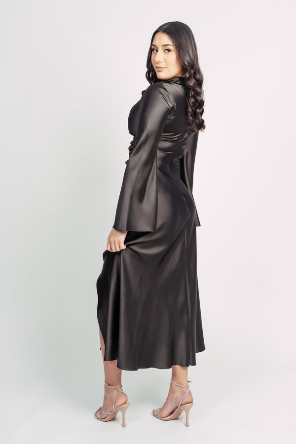 TILLYBY CAMILLA AND MARC BLACK