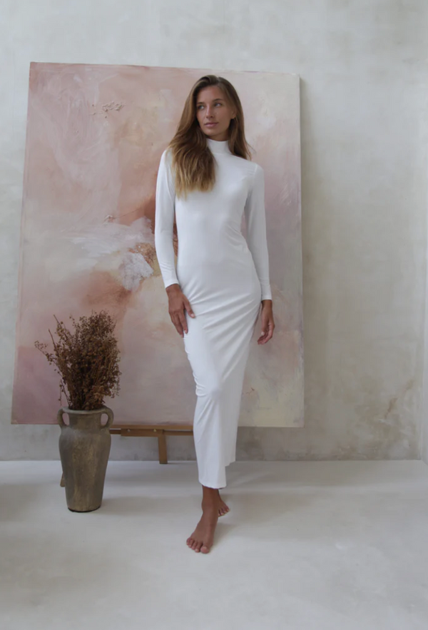 LUXE SLIP DRESS HIGH-NECK VANILLA