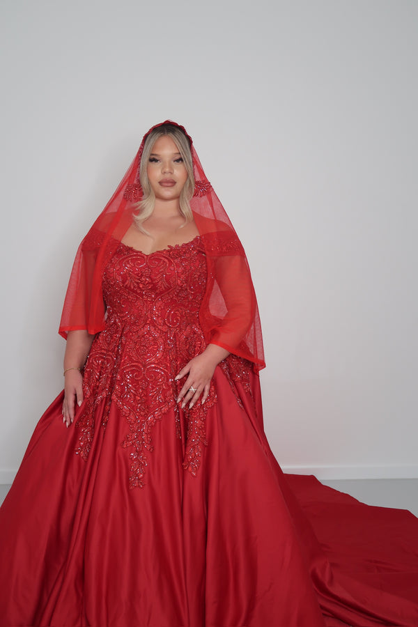 INGRID BALLGOWN RED