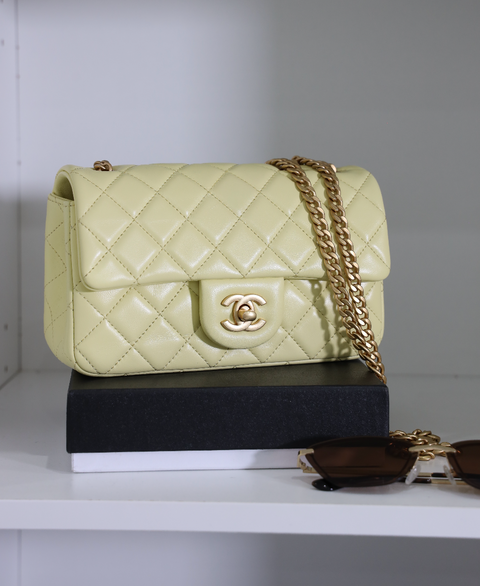 CHANEL YELLOW LEATHER CHAIN SHOULDER BAG